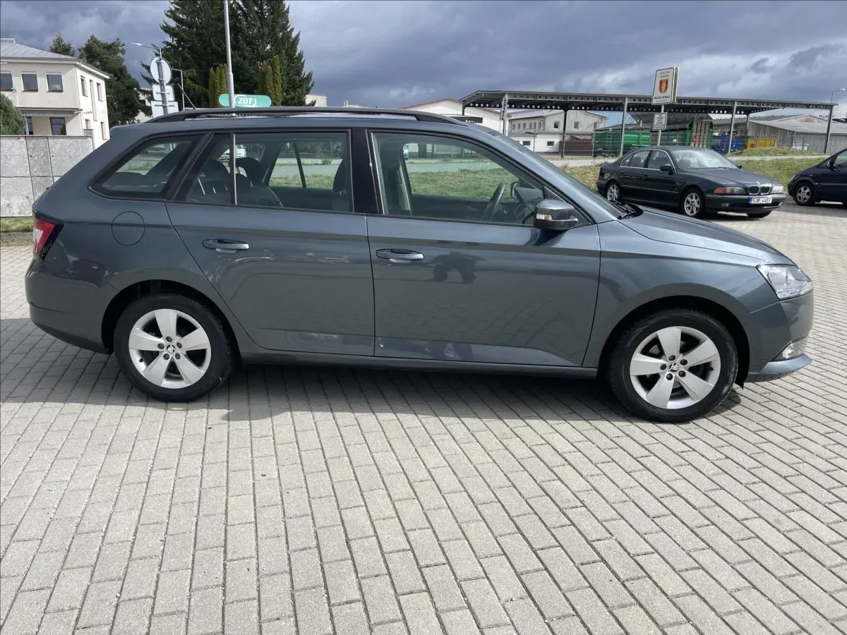 Škoda Fabia - Náhled 5