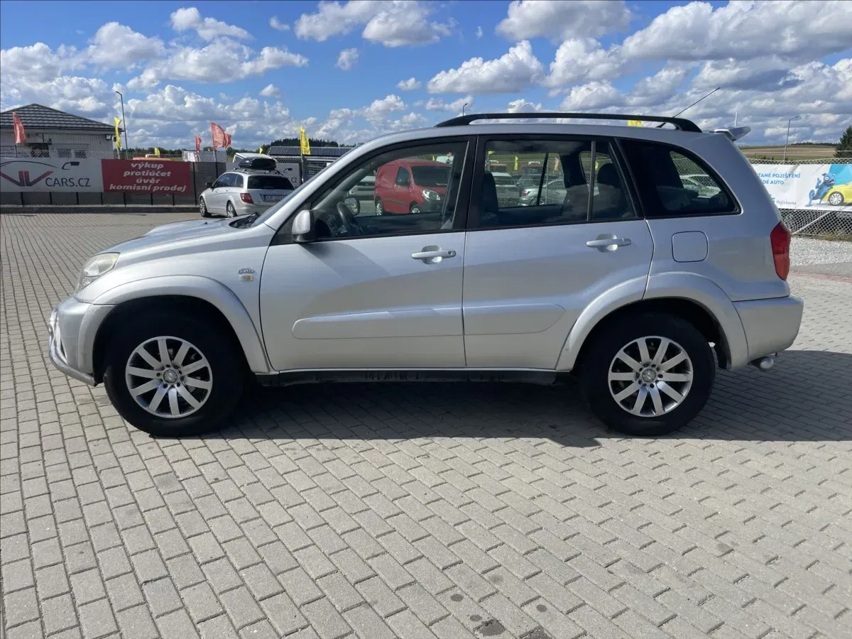 Toyota RAV4 - Náhled 2