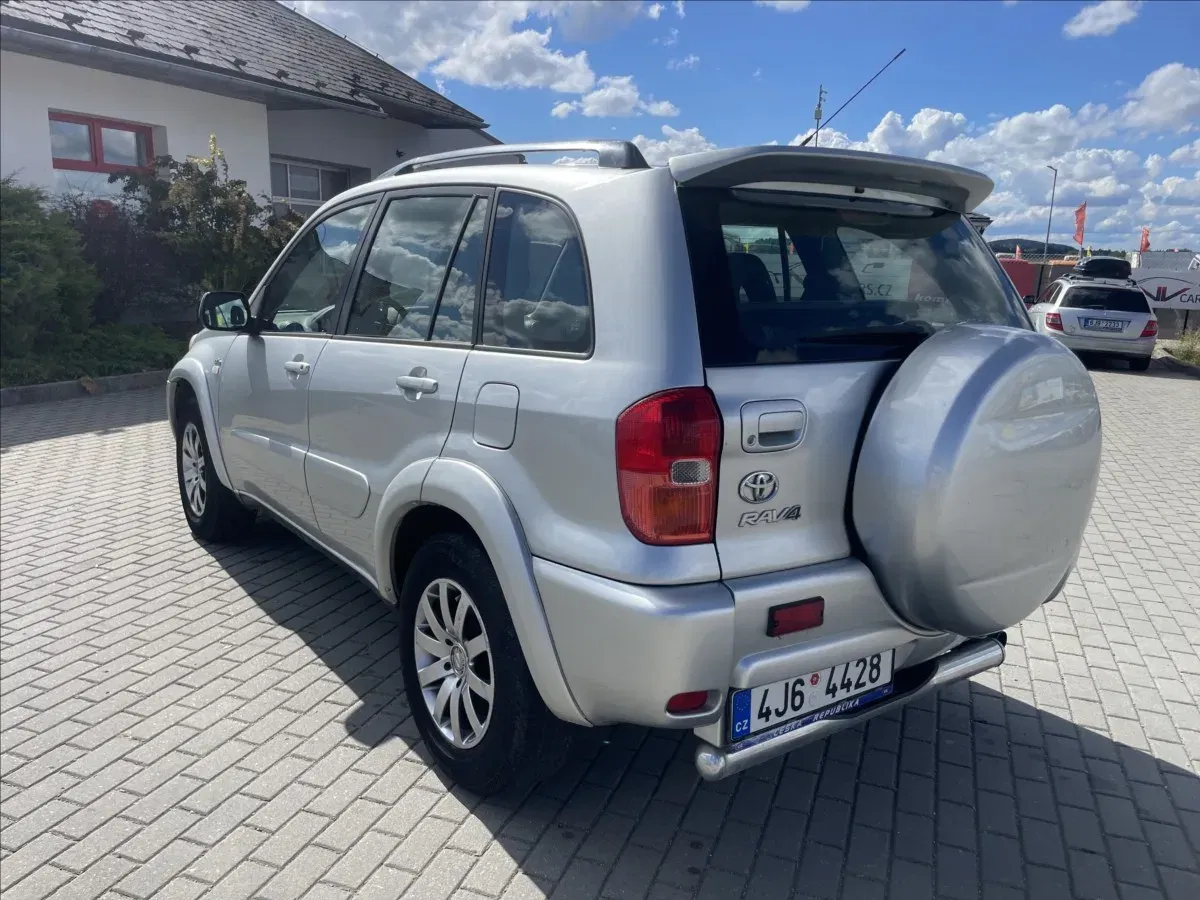 Toyota RAV4 - Náhled 3