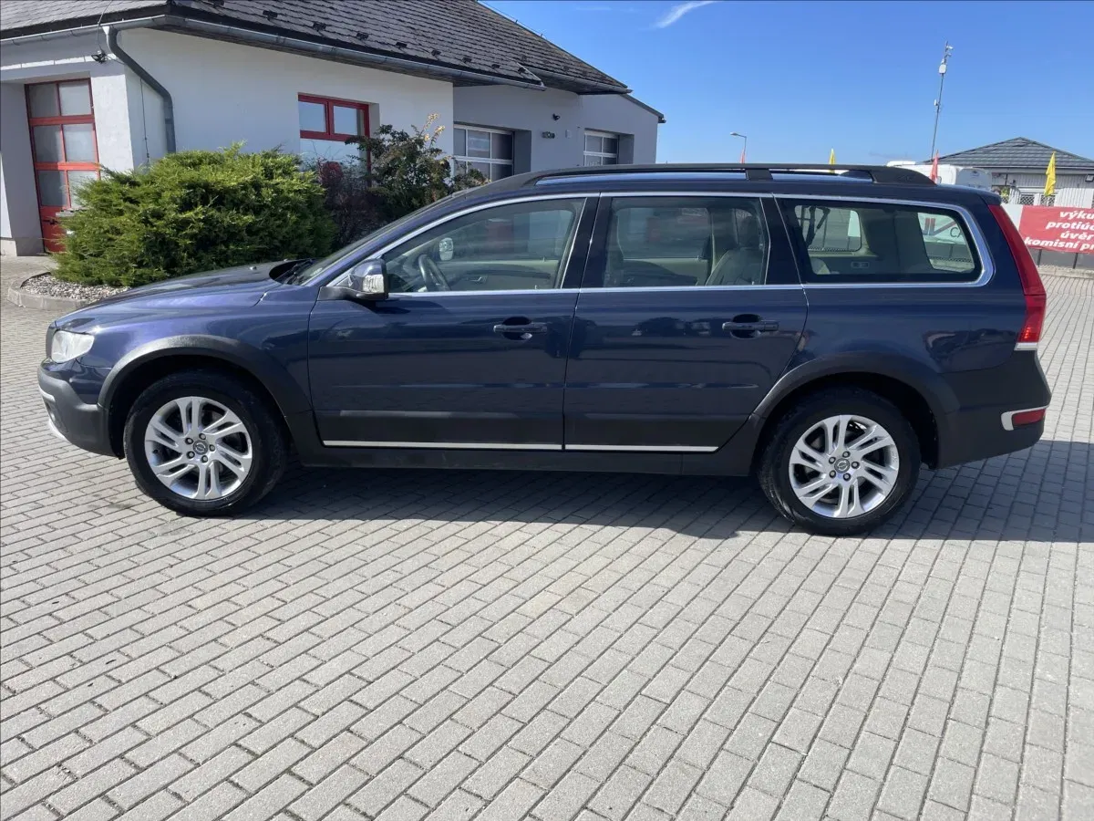 Volvo XC70 - Náhled 2