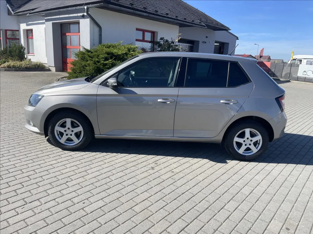 Škoda Fabia - Náhled 2
