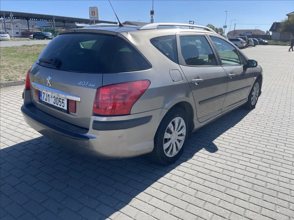 Peugeot 407 - Náhled 4