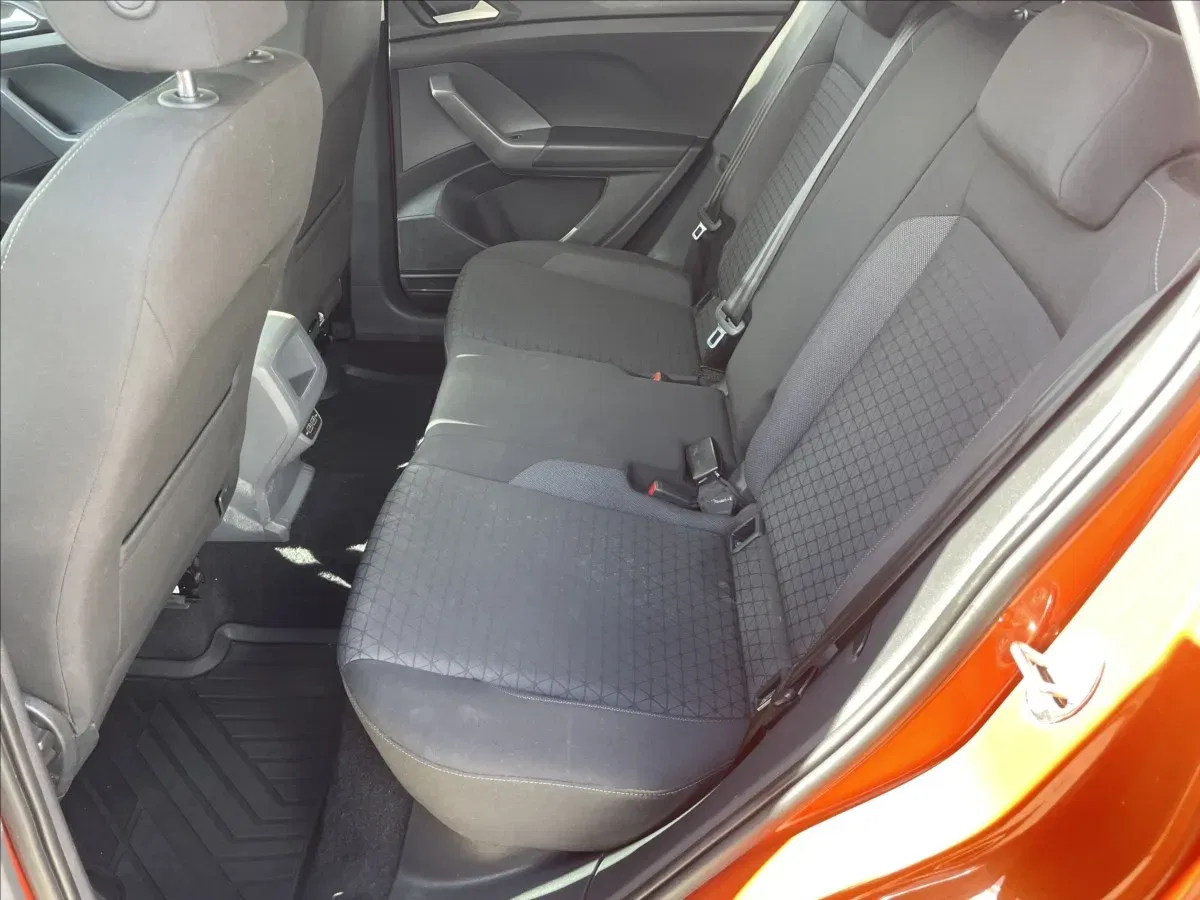 Volkswagen T-Cross - Náhled 8