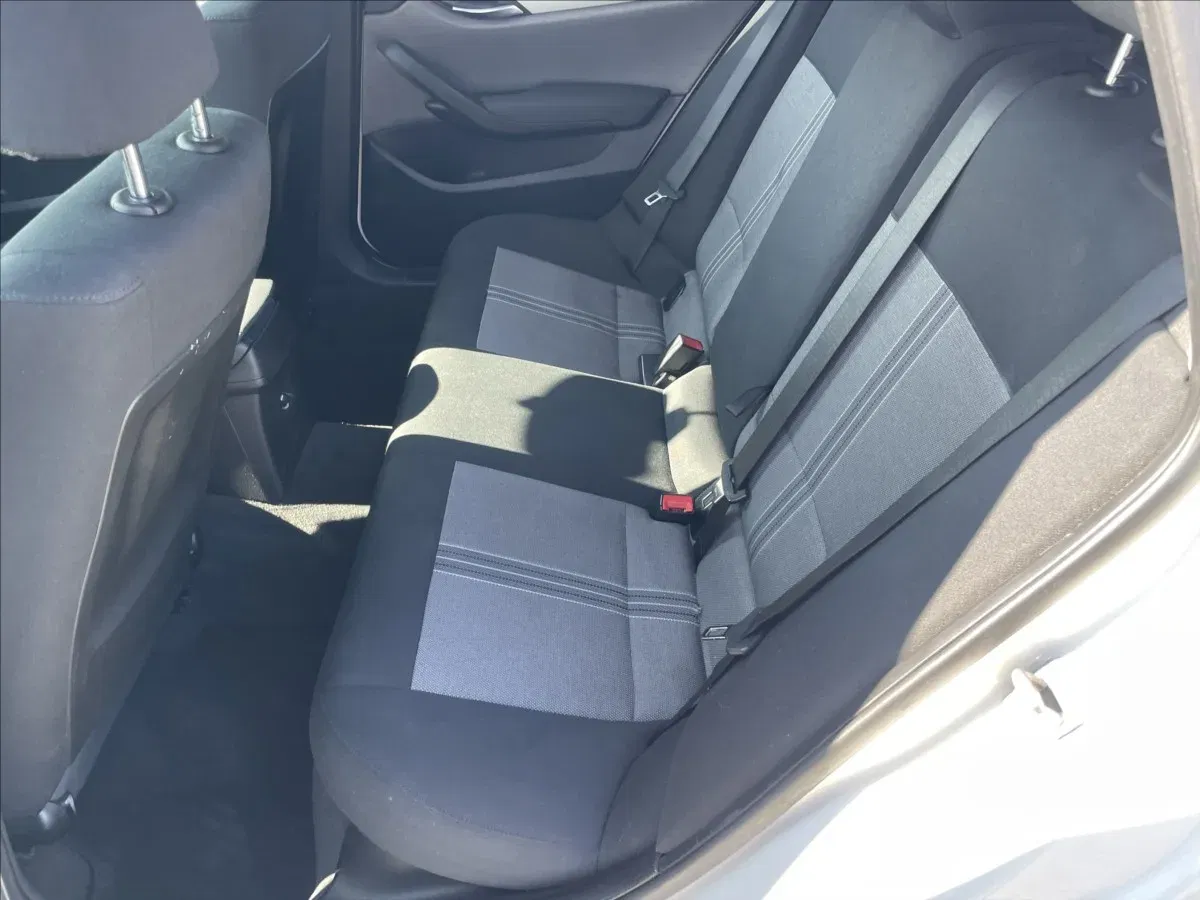 BMW X1 - Náhled 8