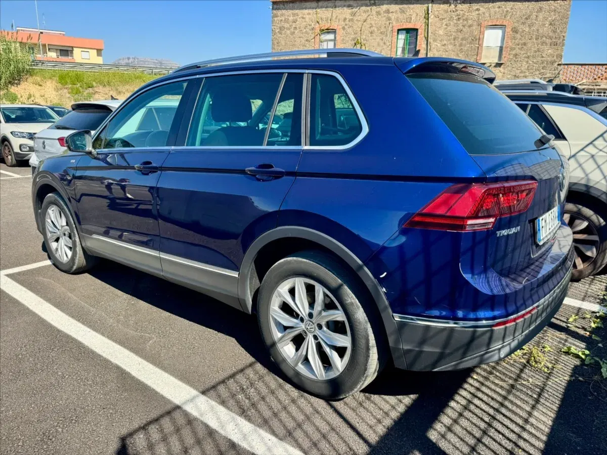 Volkswagen Tiguan - Náhled 2
