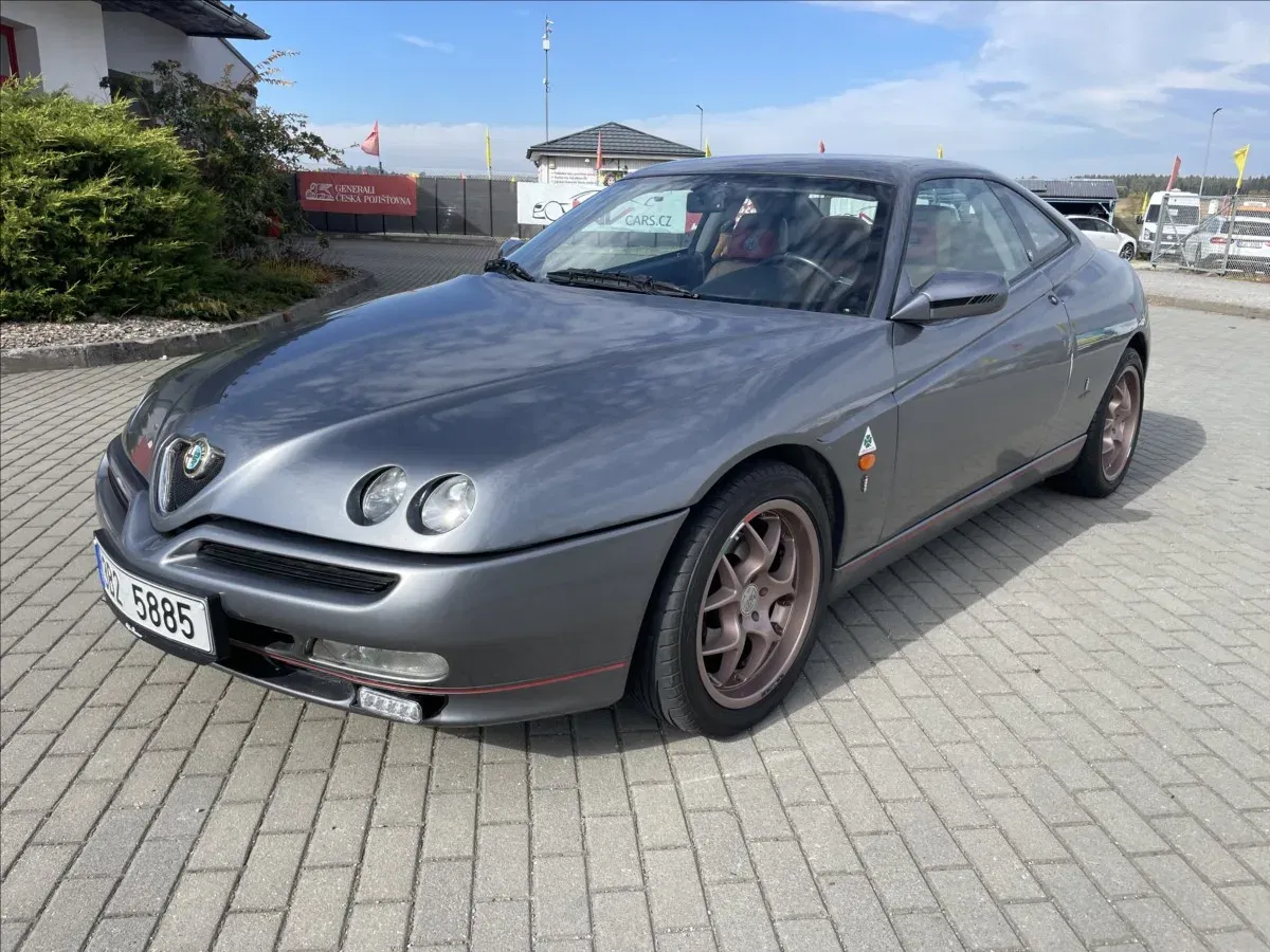 Alfa Romeo GTV - Obrázek 1