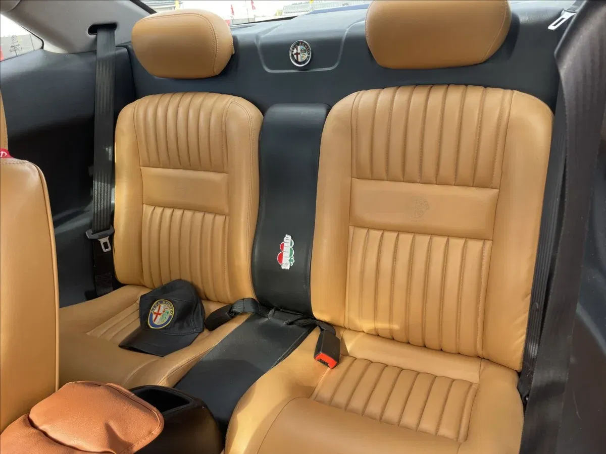 Alfa Romeo GTV - Náhled 8