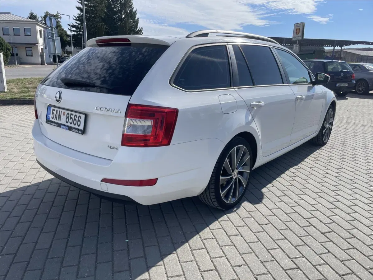 Škoda Octavia - Náhled 4
