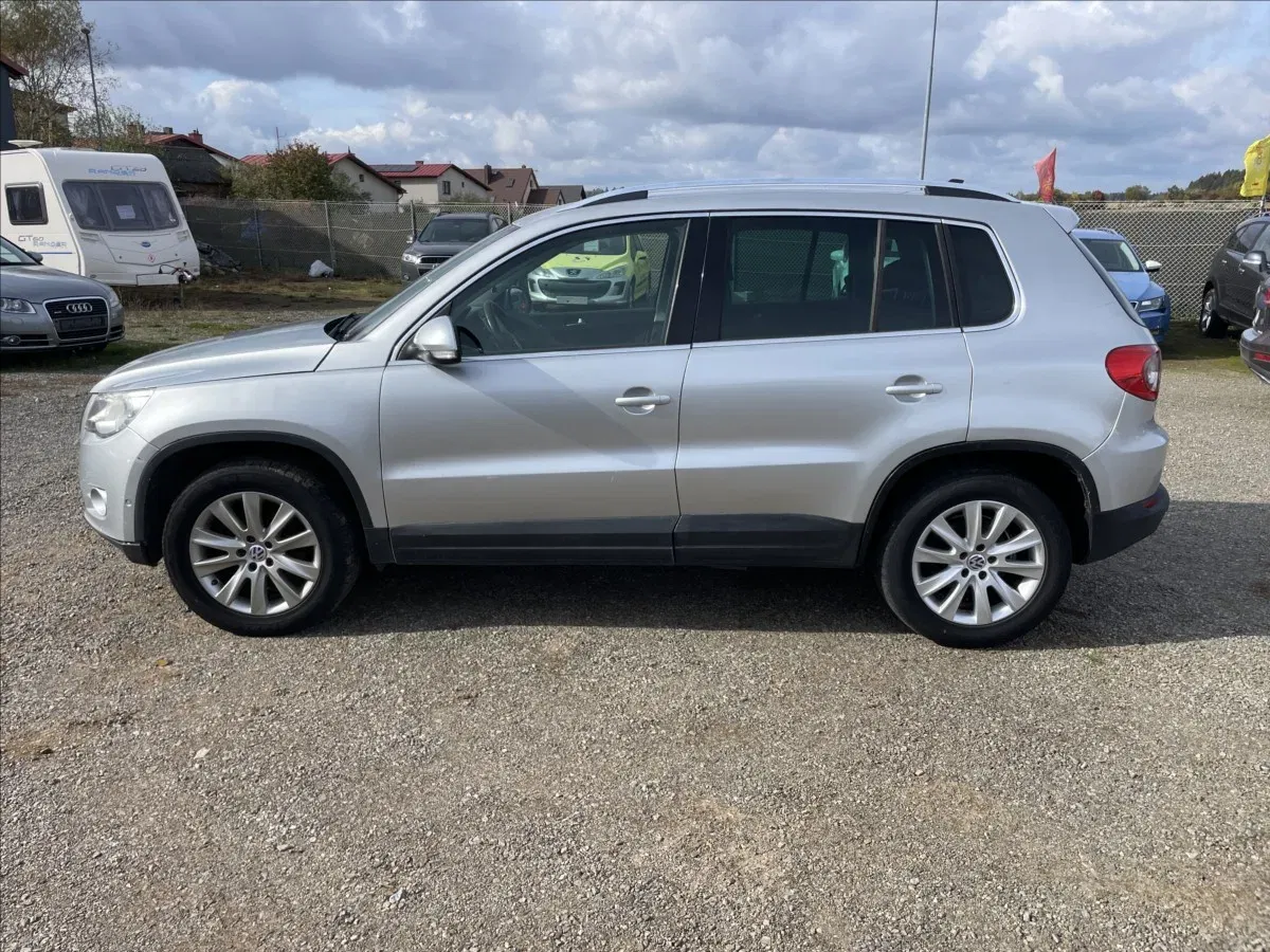 Volkswagen Tiguan - Náhled 2