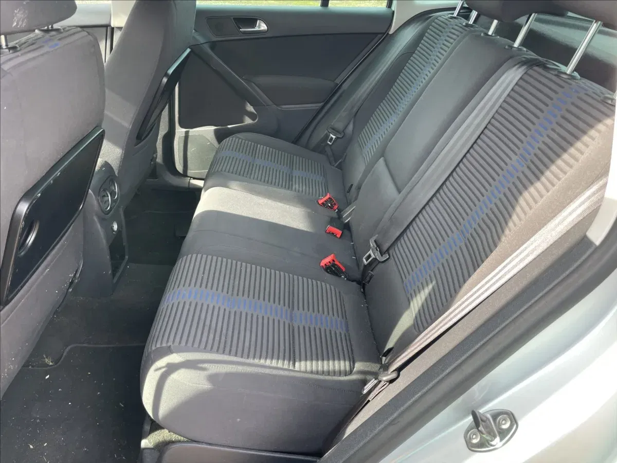 Volkswagen Tiguan - Náhled 8