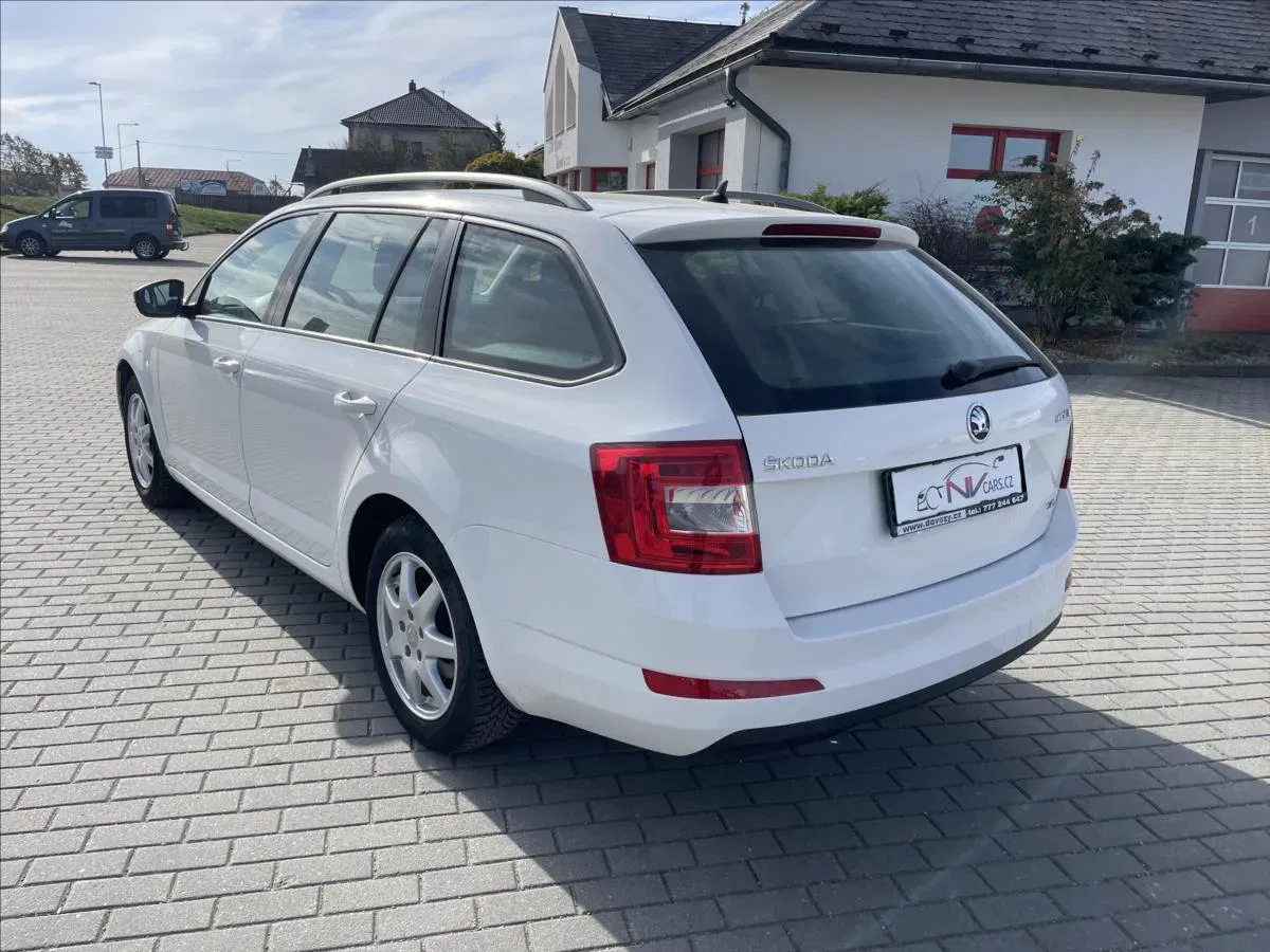 Škoda Octavia - Náhled 3