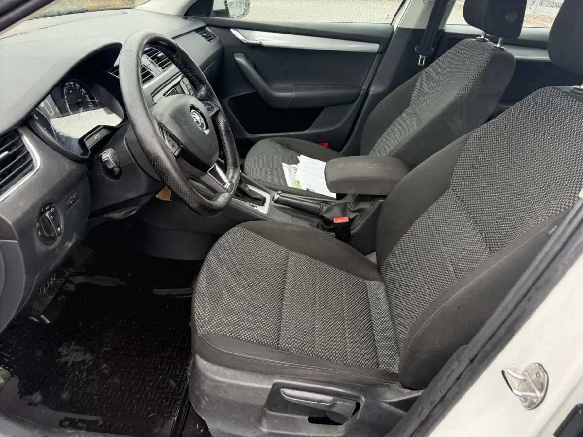 Škoda Octavia - Náhled 7