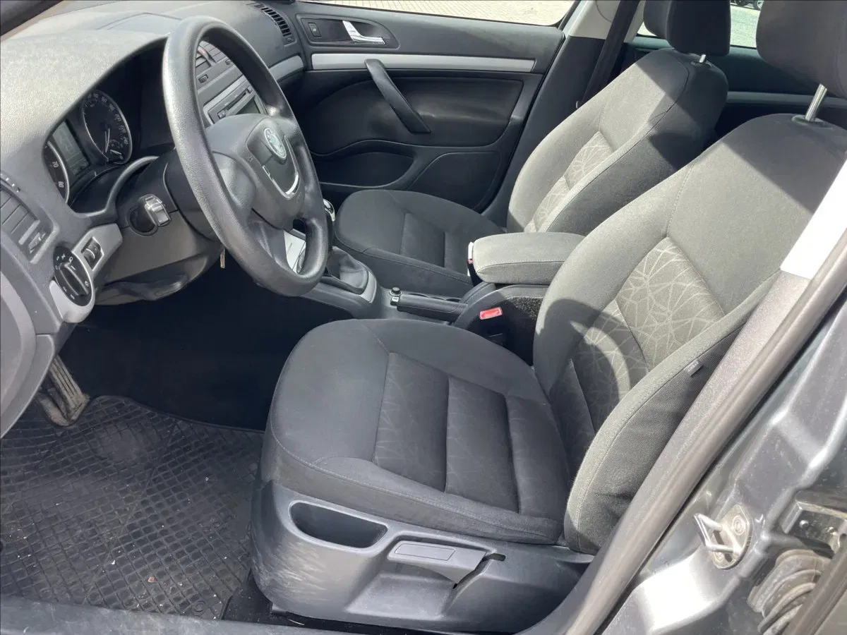 Škoda Octavia - Náhled 7