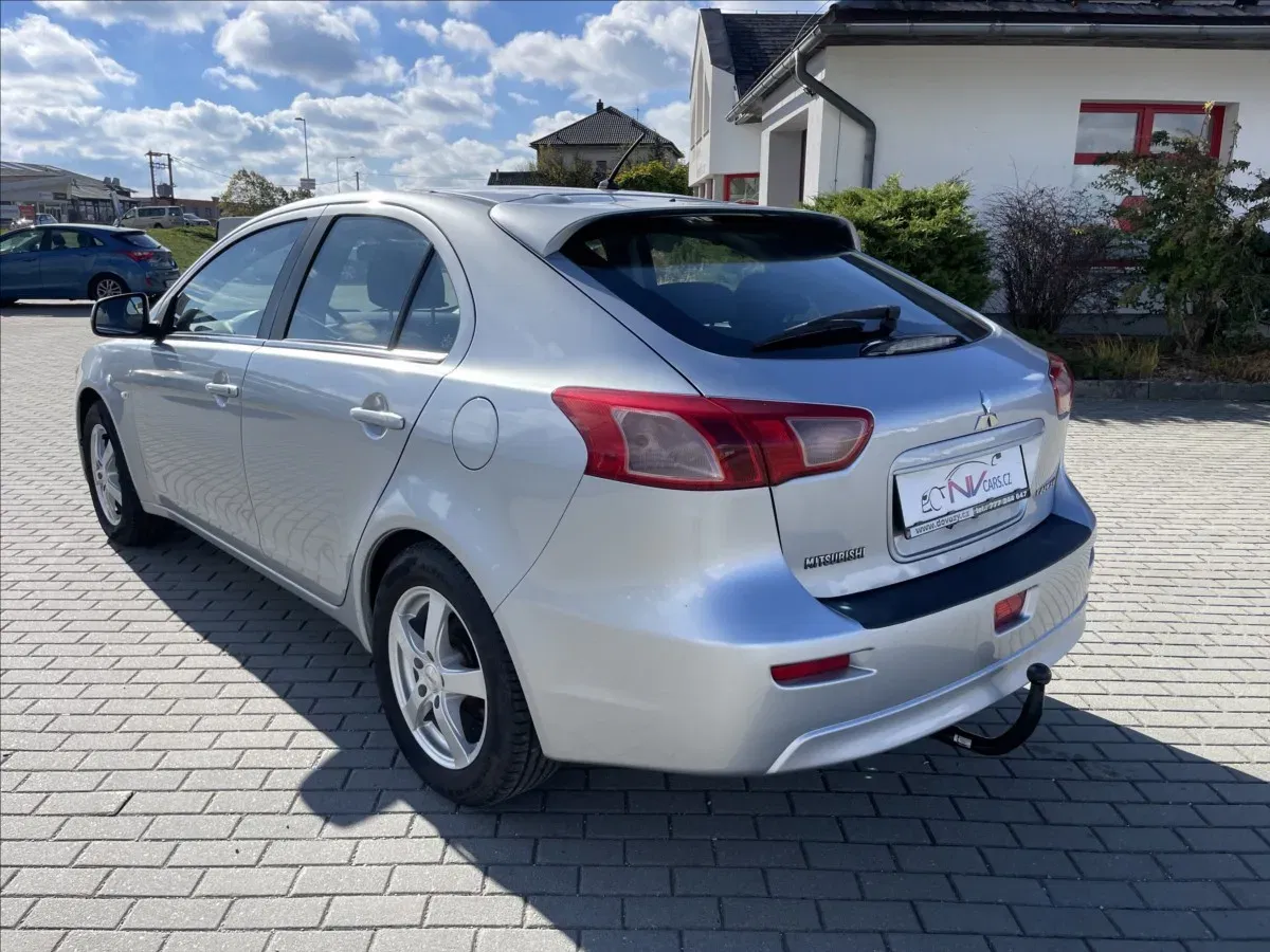 Mitsubishi Lancer - Náhled 3