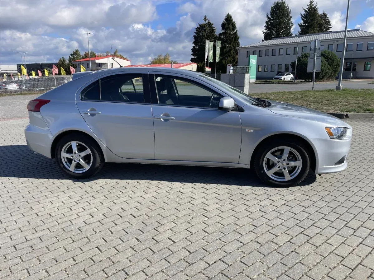 Mitsubishi Lancer - Náhled 5