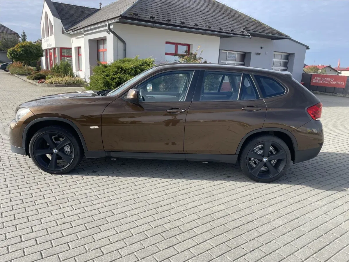 BMW X1 - Náhled 2