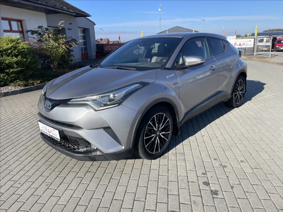 Toyota C-HR 1,8 i 72kw Hybrid e-CVT, 2018