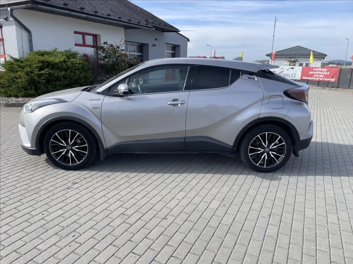 Toyota C-HR - Náhled 2