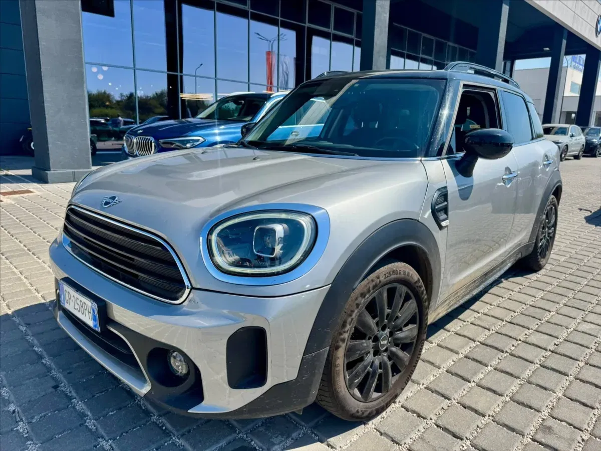Mini Countryman - Obrázek 1
