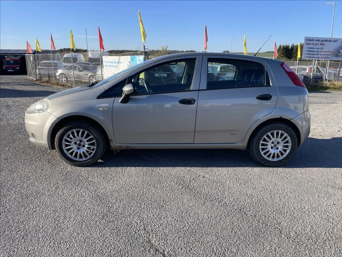 Fiat Punto - Náhled 2