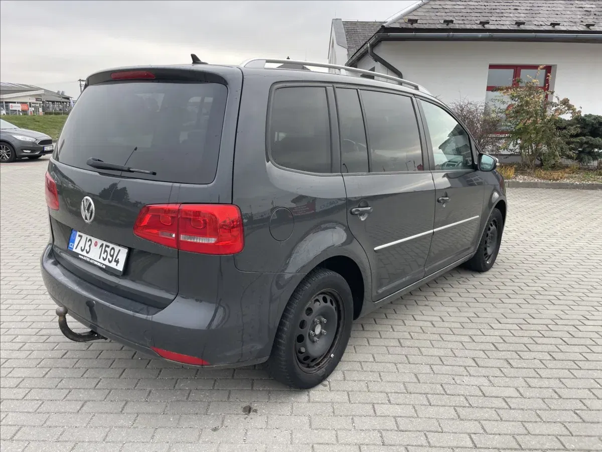 Volkswagen Touran - Náhled 4