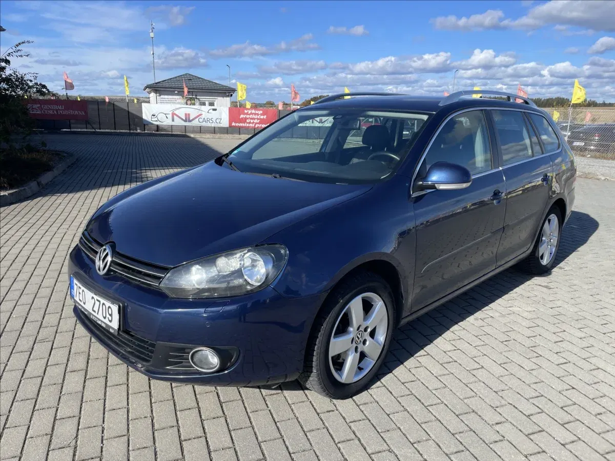 Volkswagen Golf 1,4 TSi 90kw DSG Comfortline GPS Vyhř.sedadel, 2011