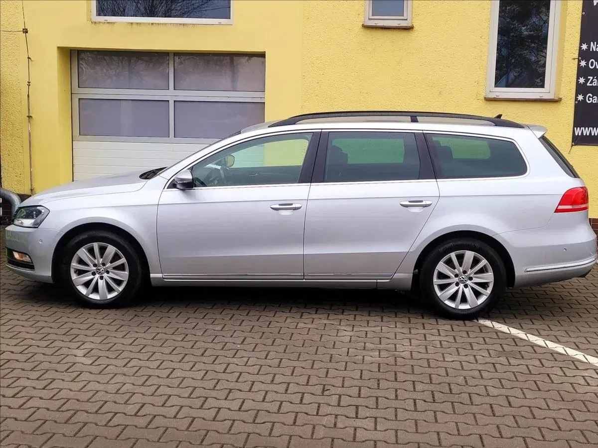Volkswagen Passat - Náhled 8