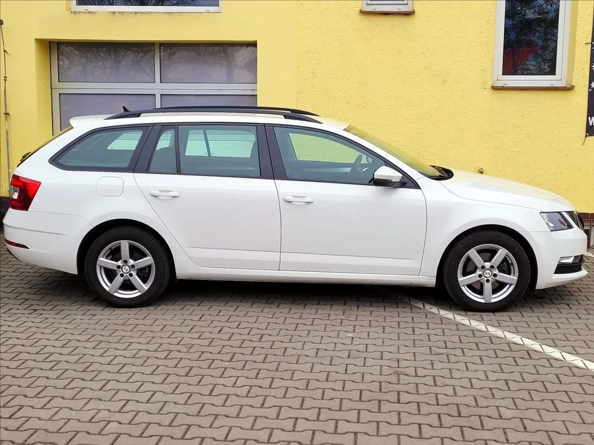 Škoda Octavia - Náhled 5