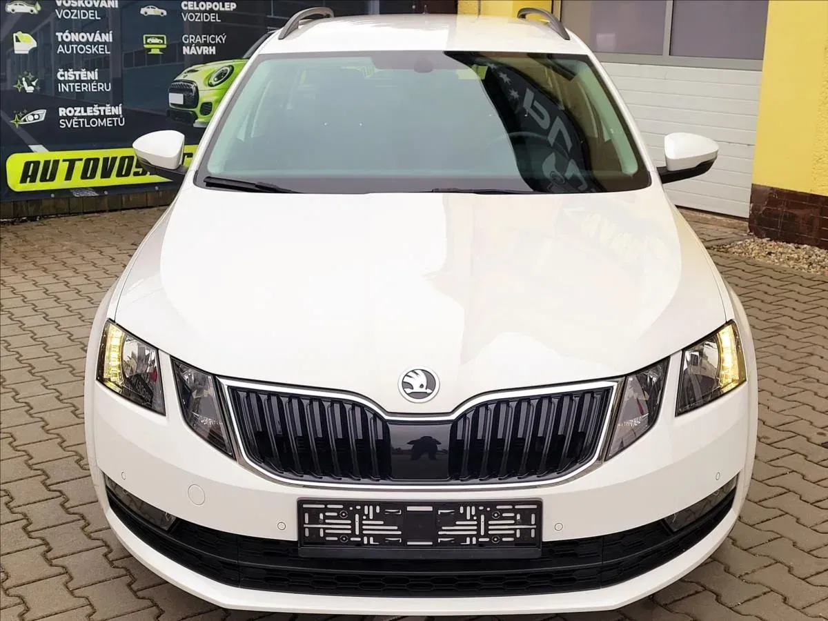 Škoda Octavia - Náhled 2