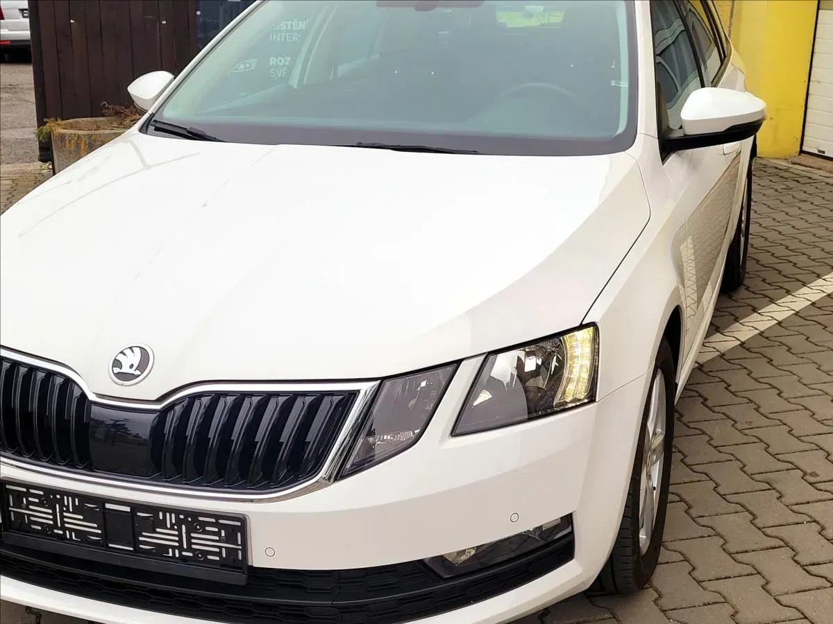 Škoda Octavia - Náhled 3
