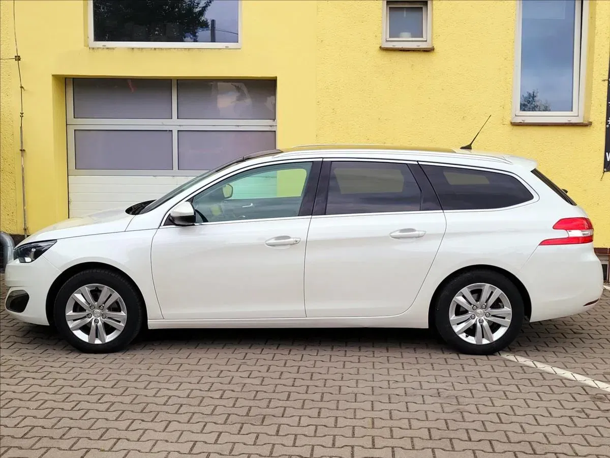 Peugeot 308 - Náhled 7