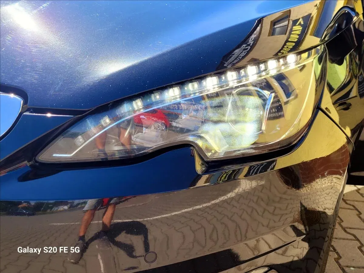 Peugeot 308 - Náhled 6