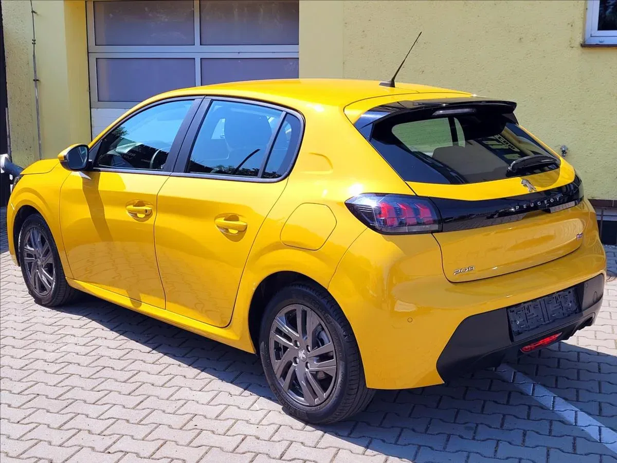 Peugeot 208 - Náhled 8