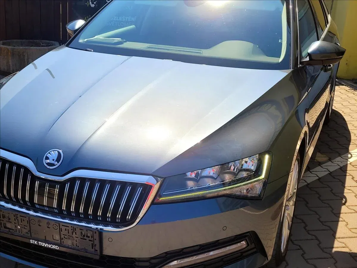 Škoda Superb - Náhled 3