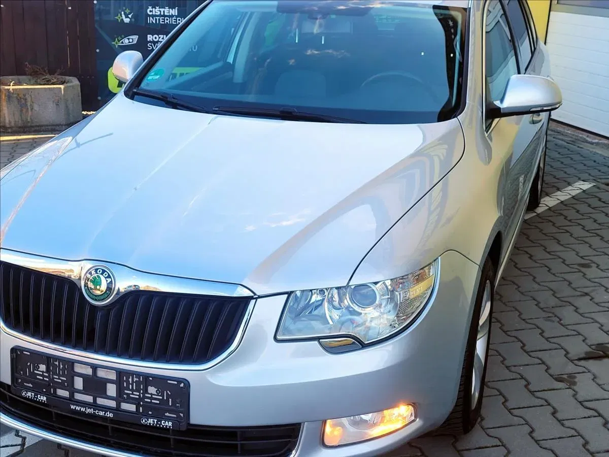 Škoda Superb - Náhled 3