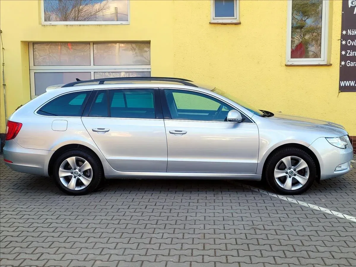 Škoda Superb - Náhled 5