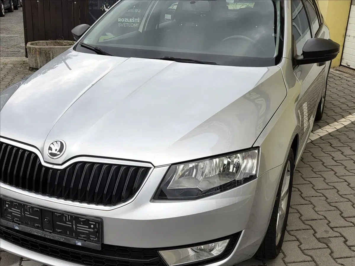 Škoda Octavia - Náhled 3