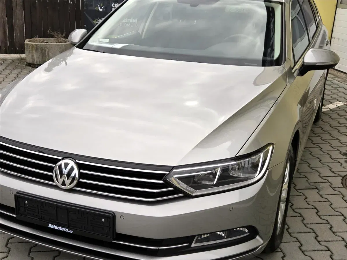 Volkswagen Passat - Náhled 3