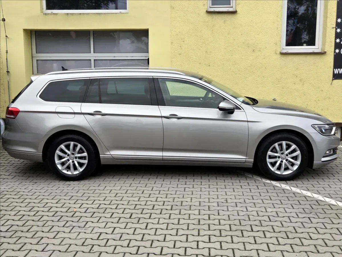Volkswagen Passat - Náhled 7
