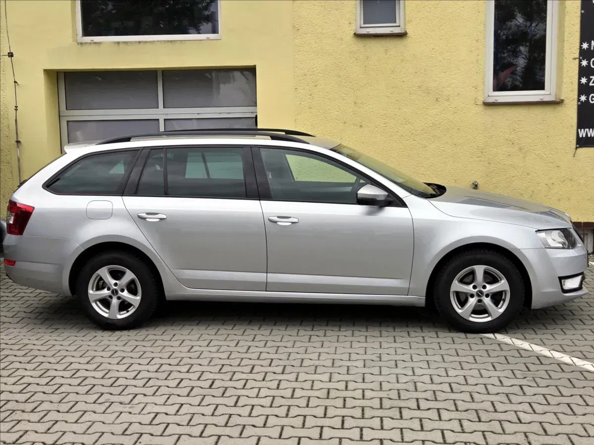 Škoda Octavia - Náhled 7