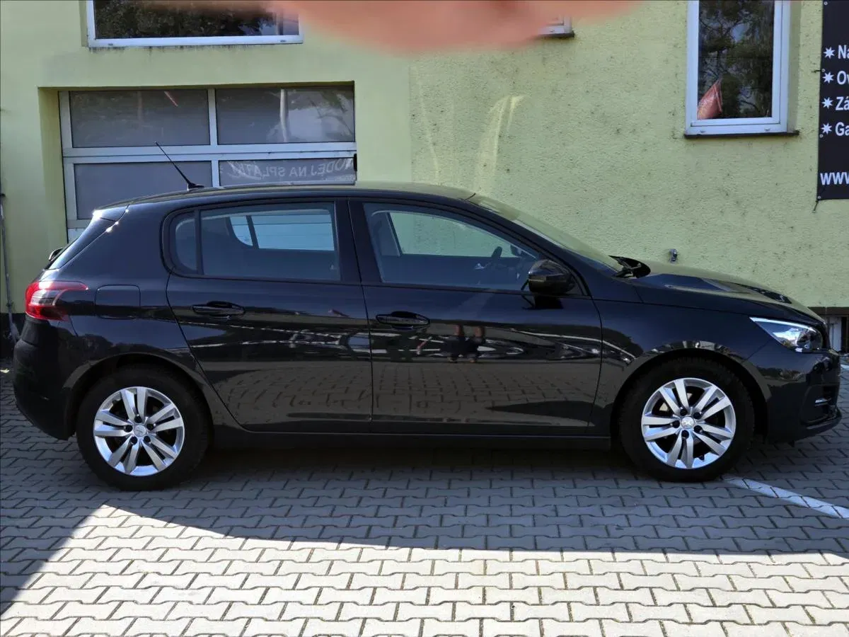 Peugeot 308 - Náhled 6