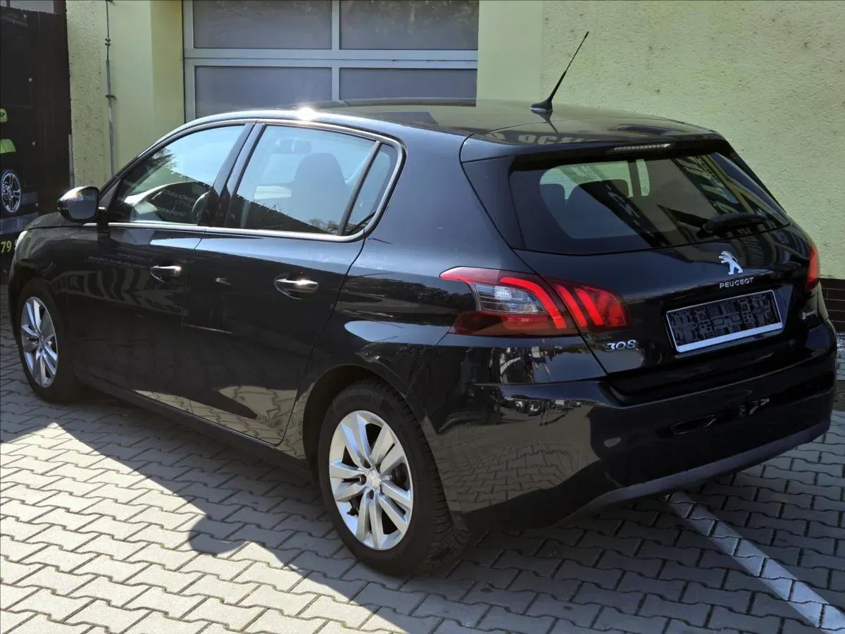 Peugeot 308 - Náhled 8