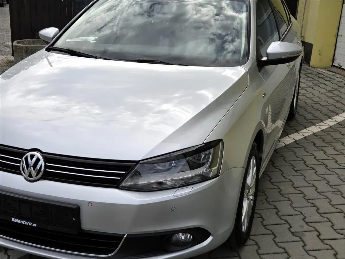 Volkswagen Jetta - Náhled 3