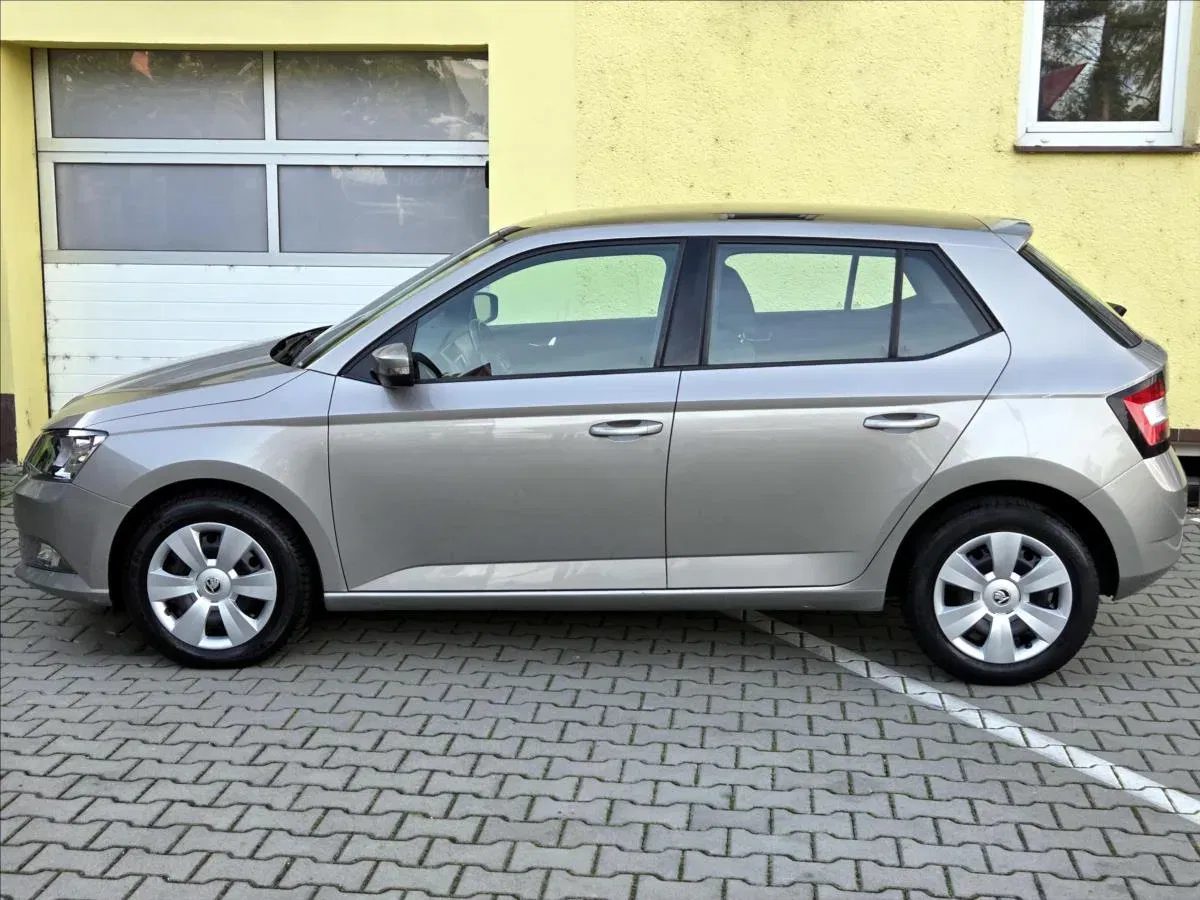 Škoda Fabia - Náhled 7
