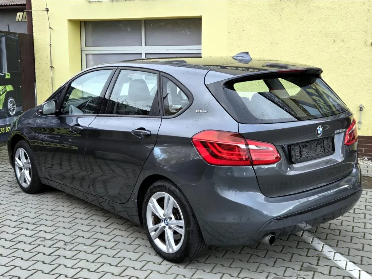 BMW Řada 2 - Náhled 8