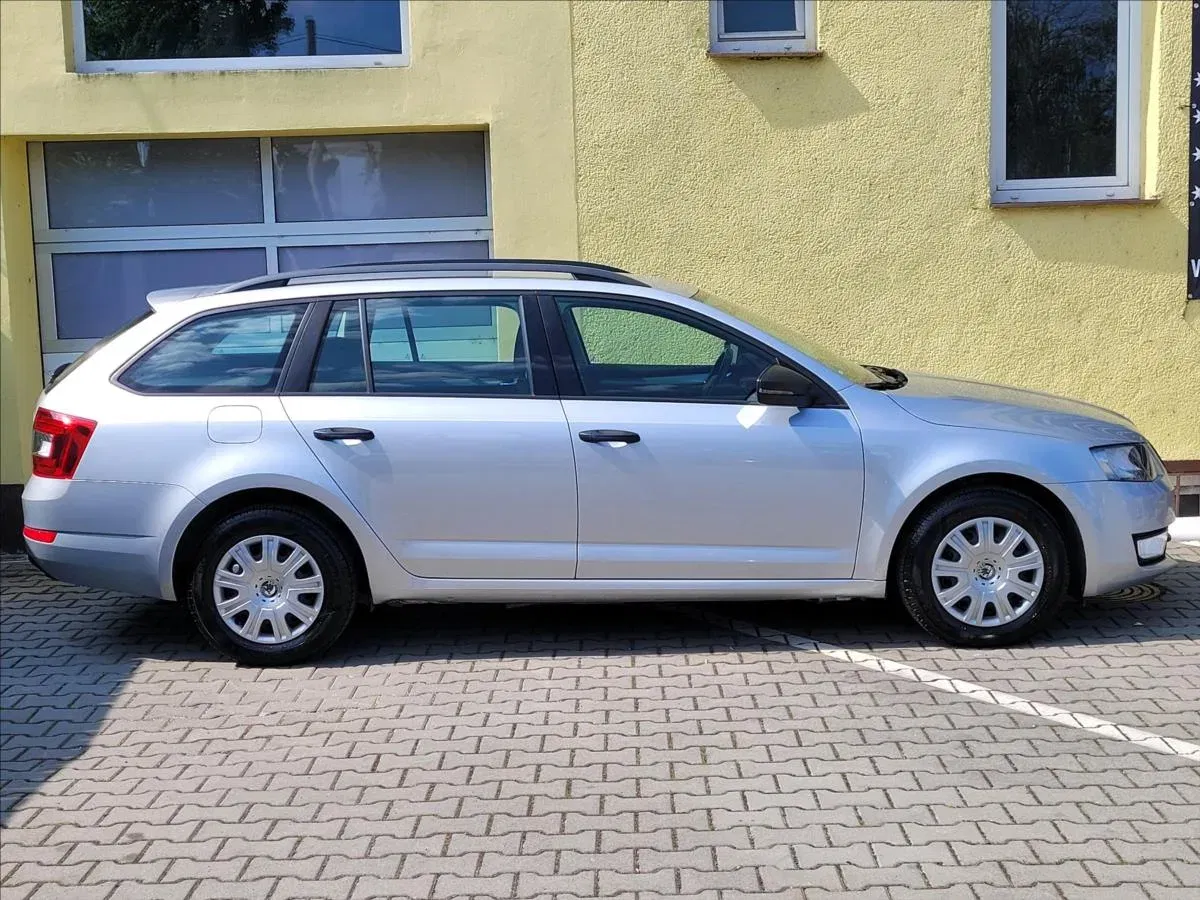 Škoda Octavia - Náhled 5