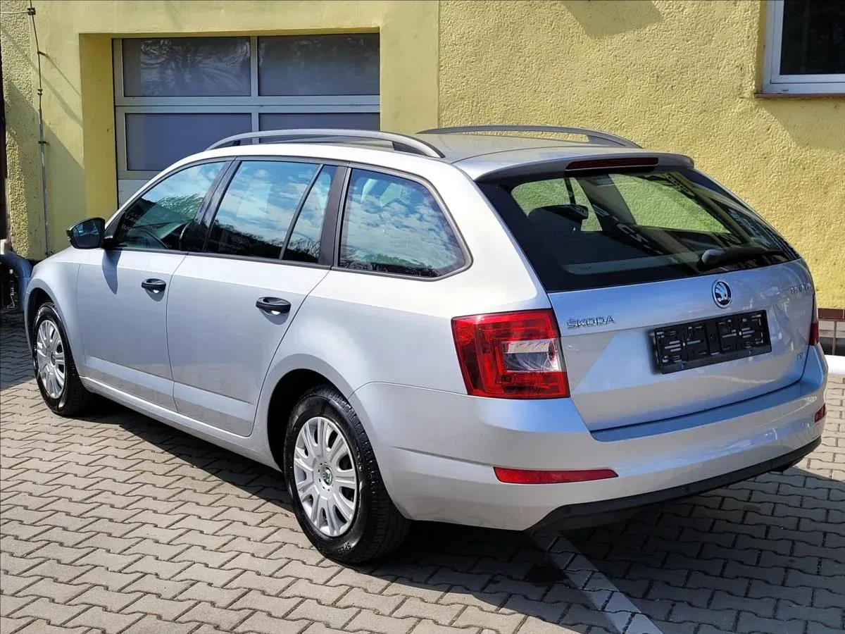 Škoda Octavia - Náhled 7