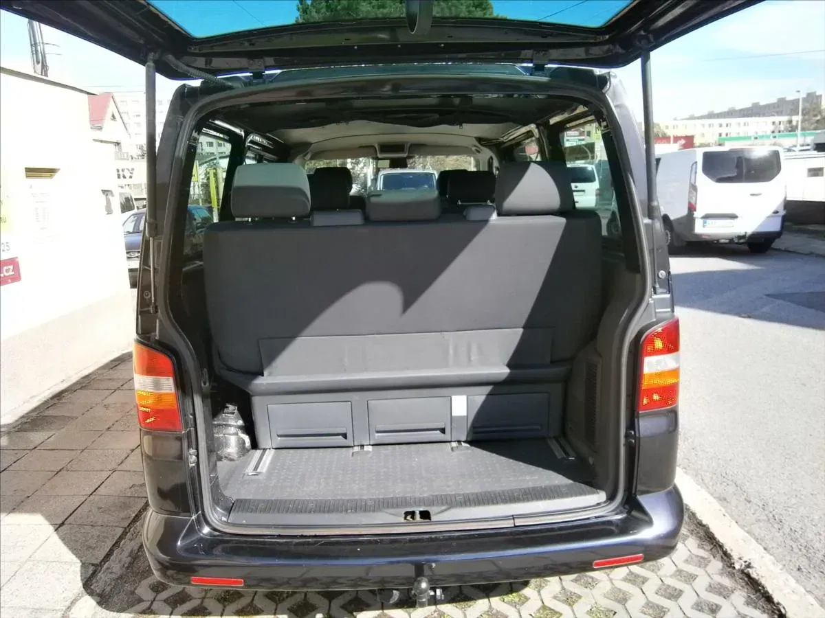 Volkswagen Multivan - Náhled 7