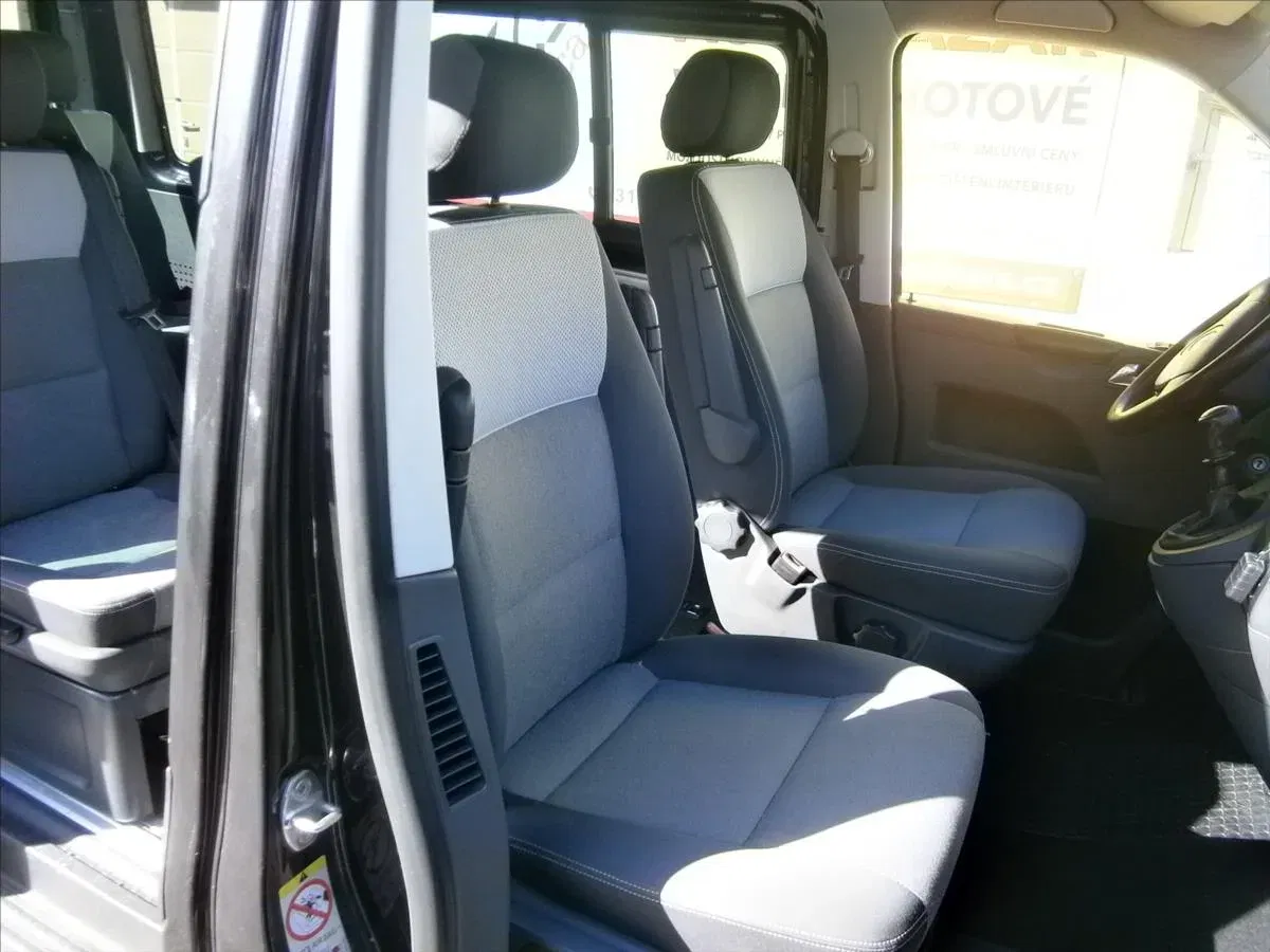 Volkswagen Multivan - Náhled 8