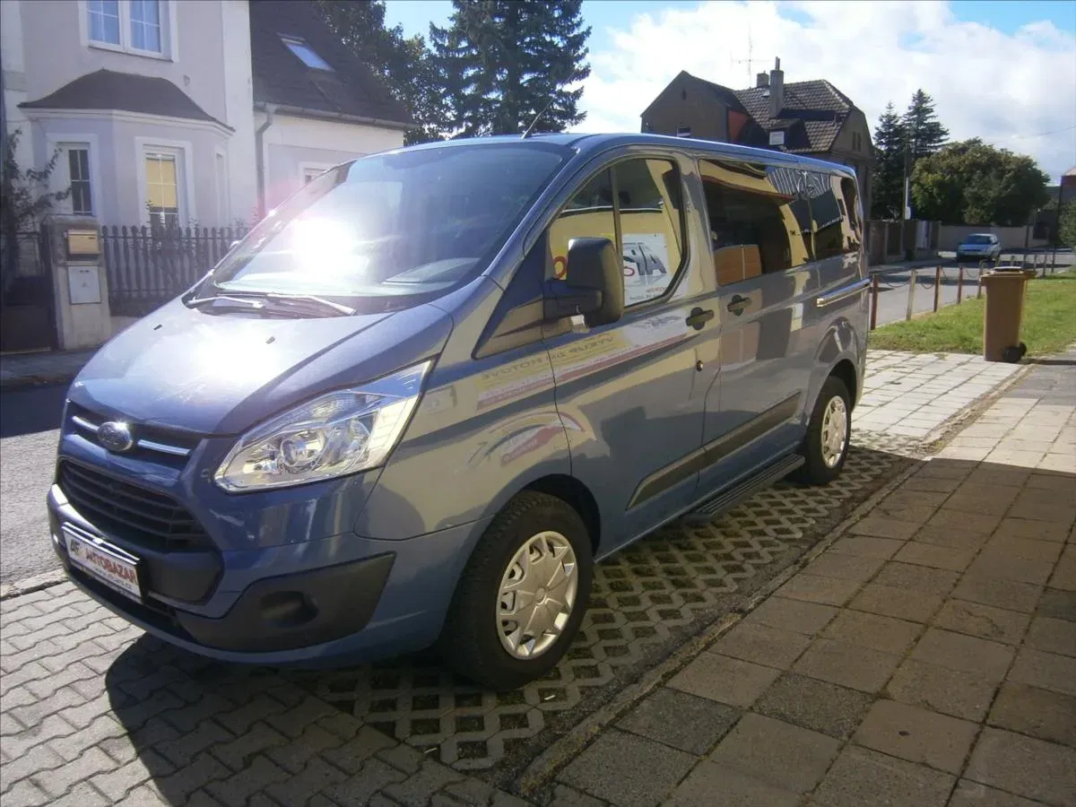 Ford Tourneo Custom - Náhled 3